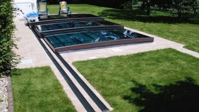 Pool roof low - Master plus