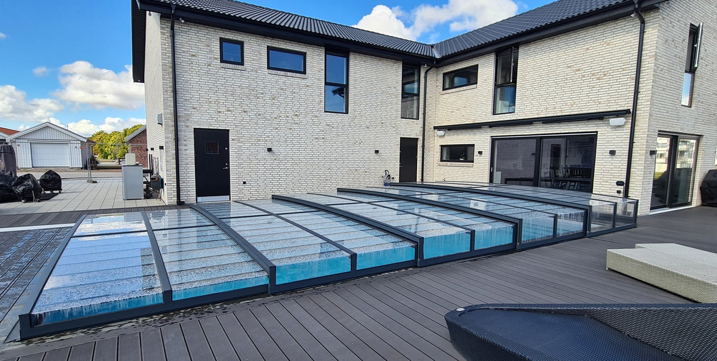 Pool Roof ICON KIT S2 4×8 (clear glass, side door, single track, anthracite)