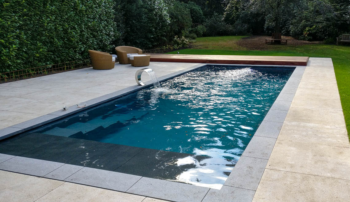 Leisurepools Cube High Waterline 4×9-12m, 1.5m deep