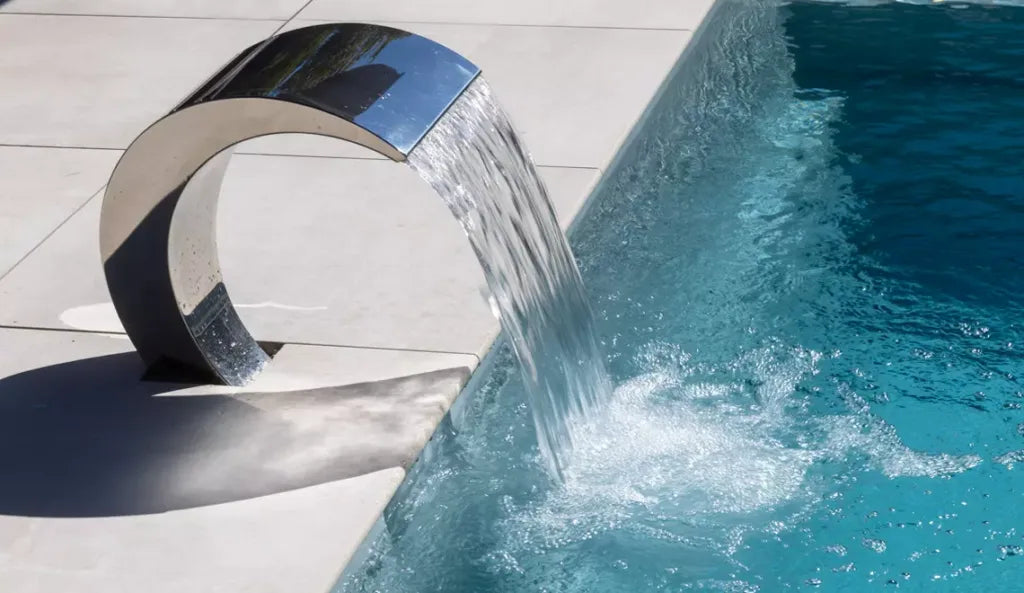 Leisurepools Precision High Waterline 3.2×5.1-8.1m, 1.5m deep