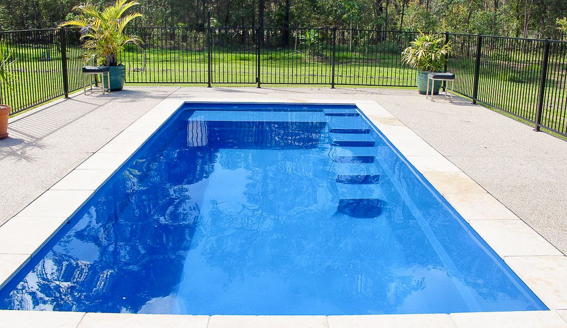 Leisurepools Elite High Waterline 3.8×8.1-9.1m, 1.5m deep