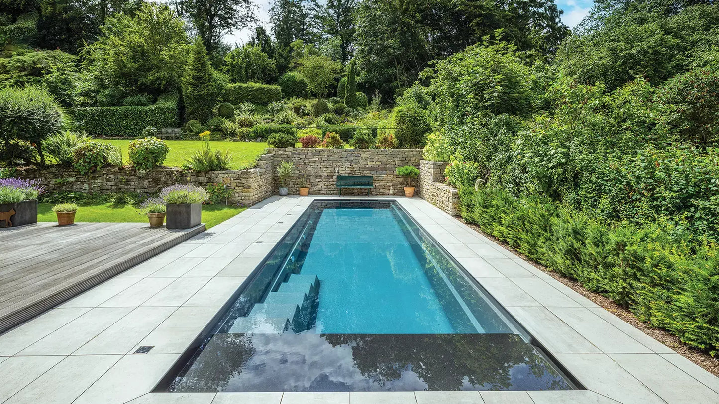 Leisurepools Linear High Waterline 3.3×6-11m, 1.5m deep