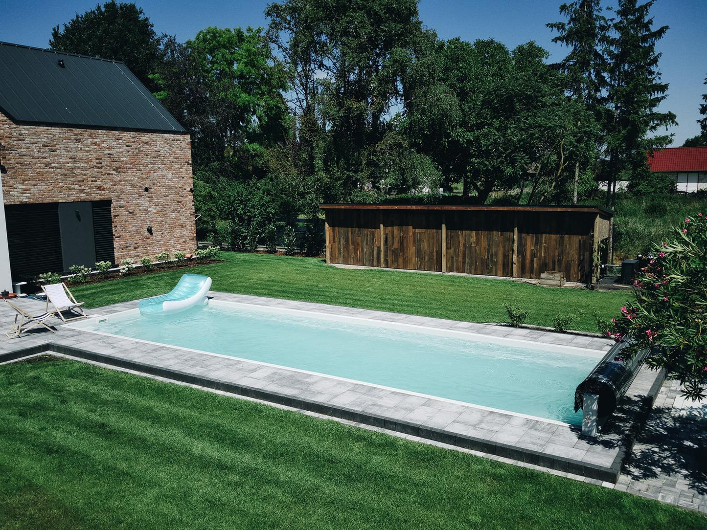 Glasfiberpool Jamaica 11.25m x 3.75m x 1.50m